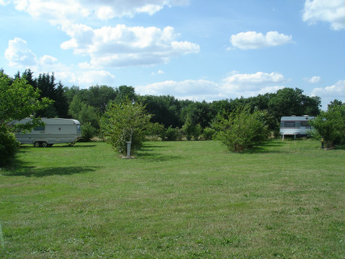 Caravane  Vaissac pour  2 •   avec terrasse 