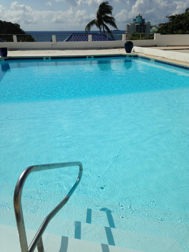 Appartement à Oyster pond pour  4 •   avec piscine partagée 