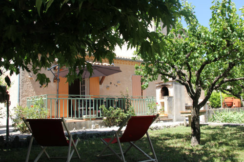 Villa pied du mt ventoux - Spacieuse, lumineuse et calme Grand jardin ...