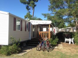 Mobil-home  Ronce les bains pour  6 •   parking priv 