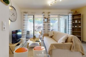 Studio in Carqueiranne for   4 •   private parking 