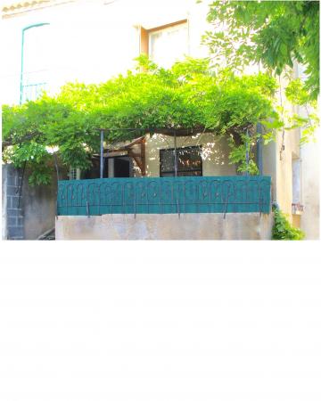 Maison  Lieuran-cabrieres pour  3 •   avec terrasse 
