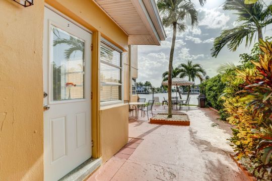 Flat in Pompano Beach - Vacation, holiday rental ad # 53407 Picture #1