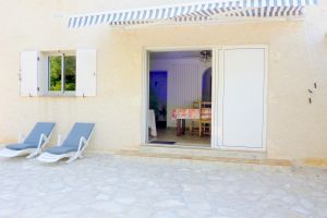 Flat in Saint raphael for   4 •   private parking 