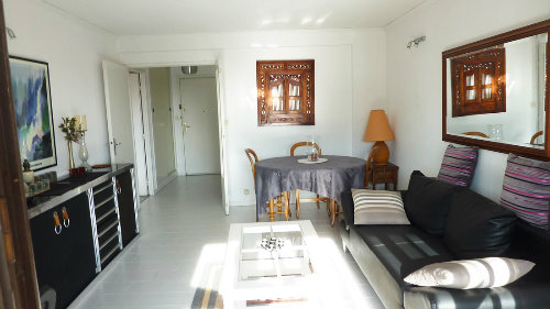 Flat in Fréjus - Vacation, holiday rental ad # 54014 Picture #1