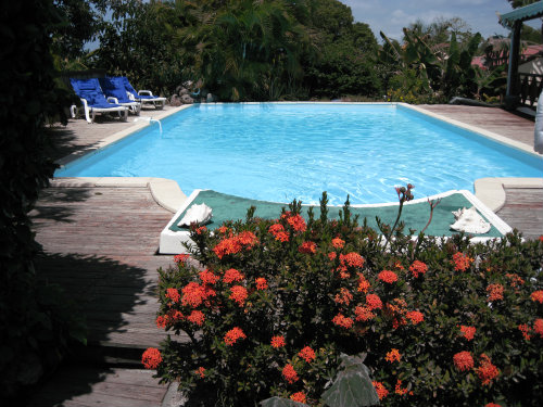 Chambre d'hôtes à Les mangles pour  2 •   avec piscine privée 