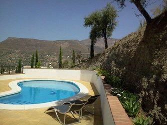 Maison à Alcaucin - Location vacances, location saisonnière n°54398 Photo n°1 thumbnail