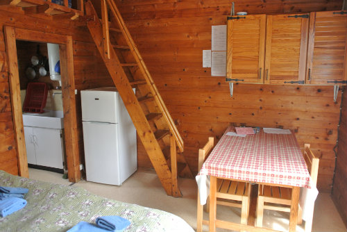 Chalet  Gargilesse dampierre pour  4 •   2 toiles 