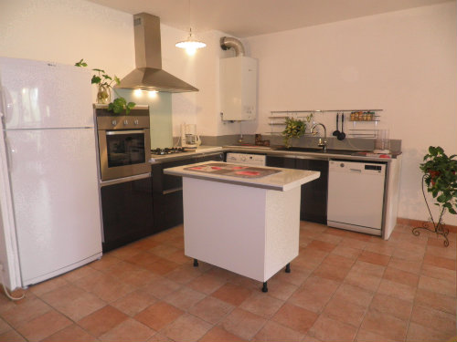 House in Aix-en-provence for   4 •   animals accepted (dog, pet...) 