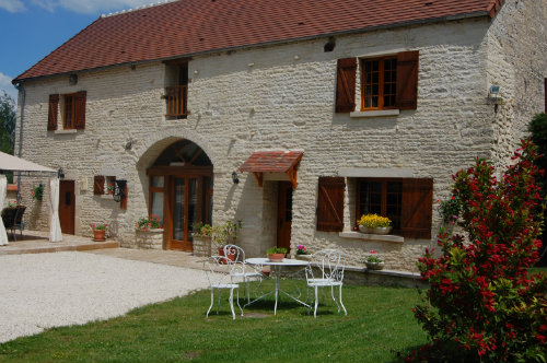 Gite in Fulvy for   12 •   with private pool 