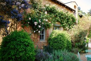 Gite  Durtal pour  9 •   avec piscine partage 