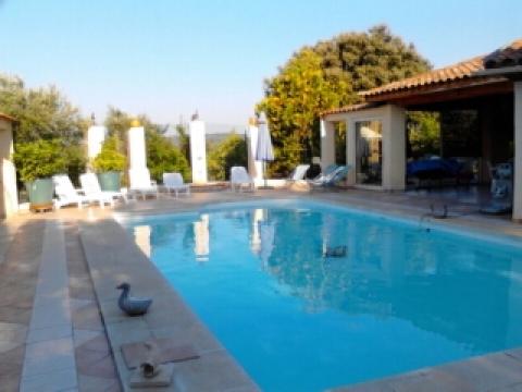Haus in Puget sur durance fr  6 •   mit privat Schwimmbad 