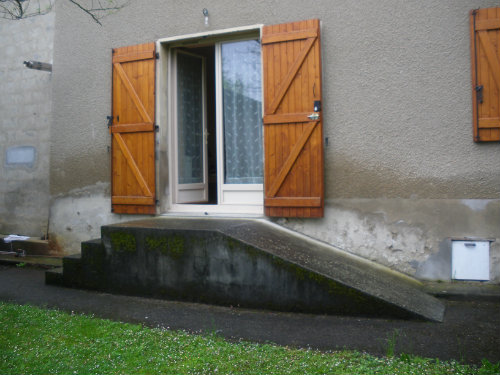 Maison à Romagnieu - Location vacances, location saisonnière n°55837 Photo n°2 thumbnail