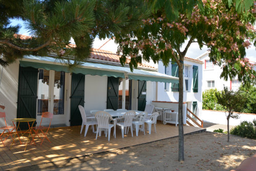 Maison  La tranche/mer pour  10 •   avec terrasse 