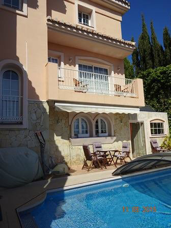 Haus in Fuengirola fr  8 •   mit privat Schwimmbad 