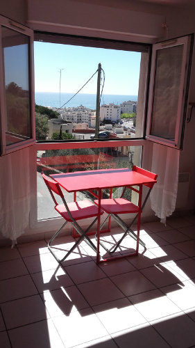 Studio  Nice pour  2 •   vue sur mer 