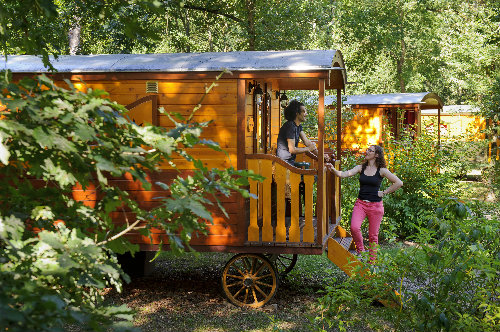 Wohnwagen in Bois le roi fr  5 •   mit Terrasse 