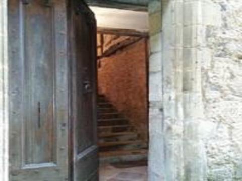 Sarlat-la-caneda -    parking collectif 