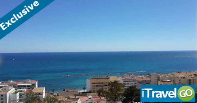 Flat in Altea for   6 •   private parking 