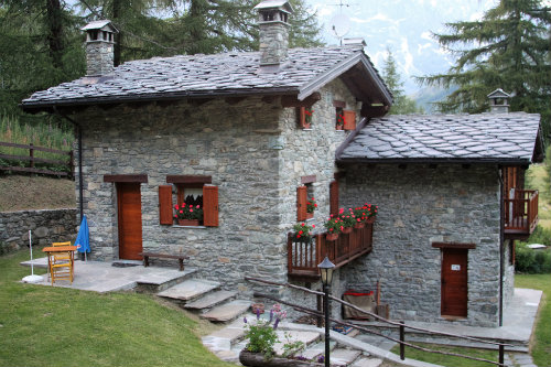 House in Valtournenche for   5 •   with balcony 