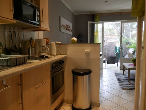 Flat in St raphael - Vacation, holiday rental ad # 57666 Picture #6 thumbnail