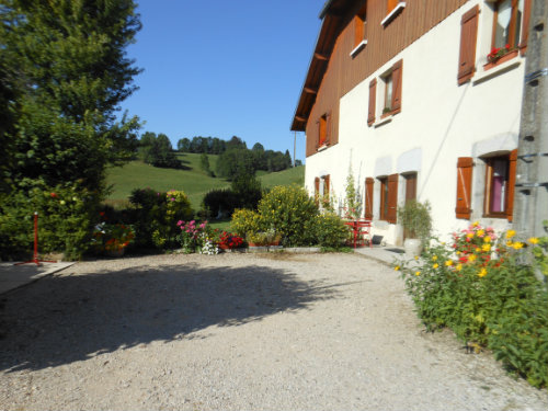 Gite in Foncine le haut voor  4 •   met terras 