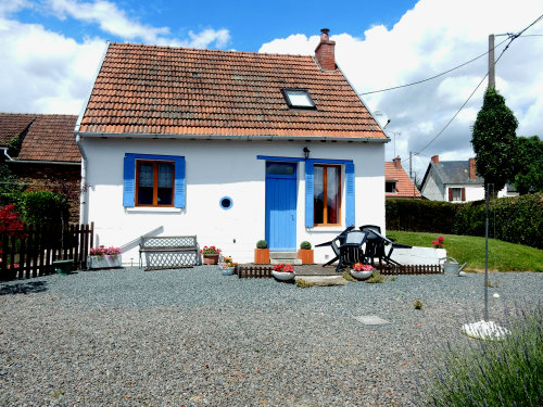 Gite in St priest la marche for   4 •   2 bedrooms 