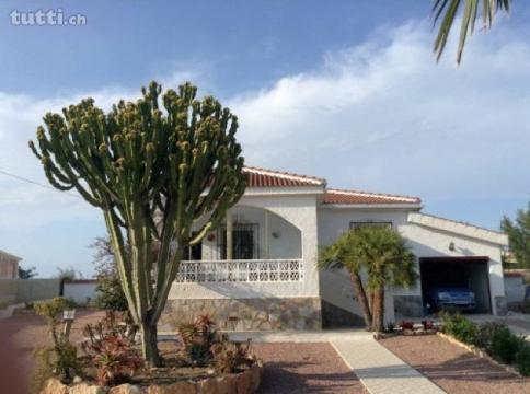 House in Torrevieja for   5 •   animals accepted (dog, pet...) 