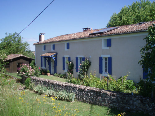 Chambre d'htes  Bazas pour  3 •   1 chambre 