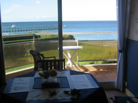 Appartement  Luc sur mer pour  5 •   vue sur mer 