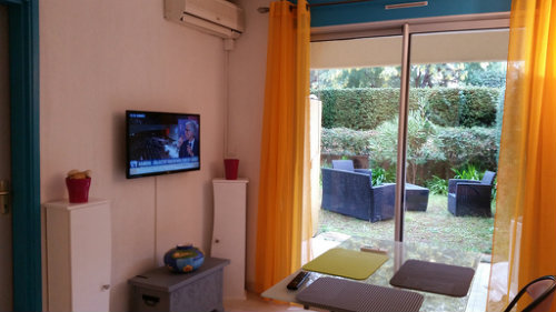Flat in Saint raphael - Vacation, holiday rental ad # 58854 Picture #3