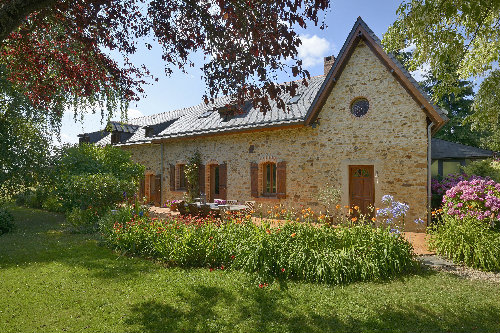 Huis in Thorigne d'anjou voor  10 •   met terras 