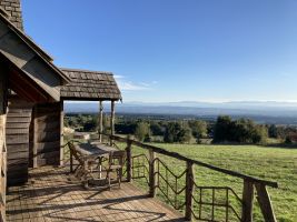 Cabane de trappeur  - Domaine face aux Pyrnes Au calme, vue imprenab...