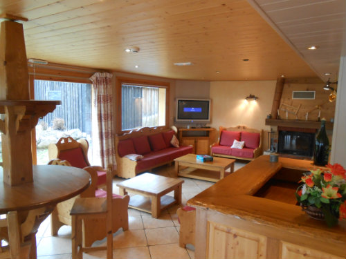 Chalet in Morzine for   30 •   private parking 