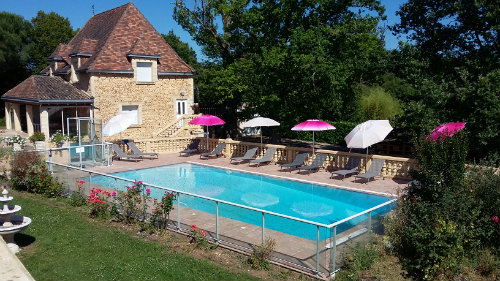 Gite  Saint geyrac pour  12 •   avec piscine partage 