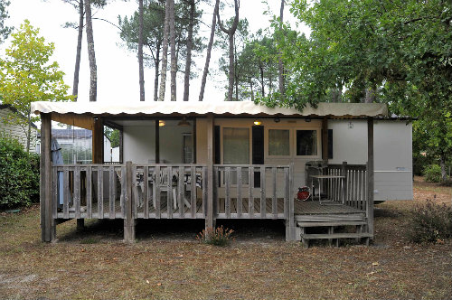 Mobil-home  Azur pour  8 •   3 toiles 