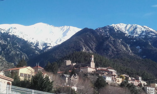 Appartement in Vernet les bains voor  3 •   met balkon 