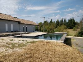 House in Beaulieu for   8 •   private parking 