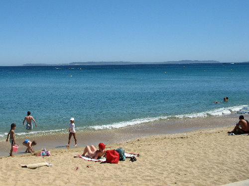 Appartement  Le lavandou pour  5 •   avec piscine partage 