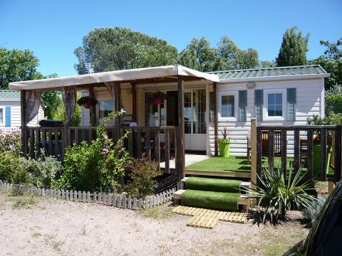 Mobil-home  Frejus pour  7 •   avec piscine partage 