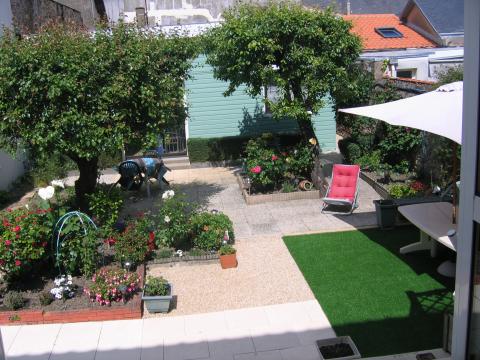 Maison  Les sables d'olonne pour  3 •   jardin 