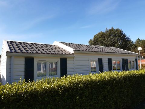 Mobil-home  Carnac pour  5 •   3 toiles 