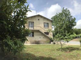 House in Bouniagues for   6 •   2 bedrooms 