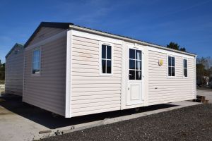 Mobile home in Minzac for   6 •   with shared pool 