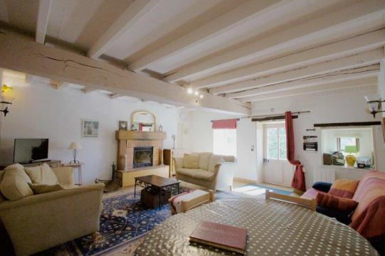 Haus in Le busseau fr  6 •   3 Sterne 