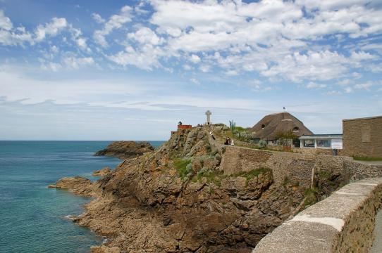 Dinard -    animaux accepts (chien, chat...) 