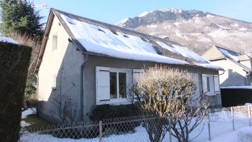 Maison  Luz saint sauveur pour  9 •   avec terrasse 