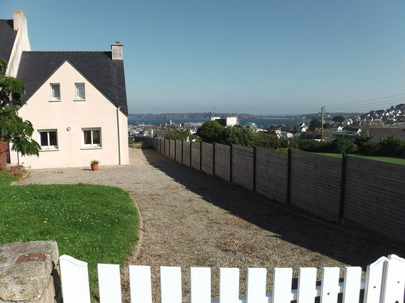 House in Camaret sur mer for   6 •   view on sea 