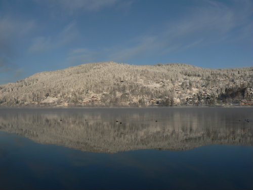 Gerardmer -    vue sur lac 