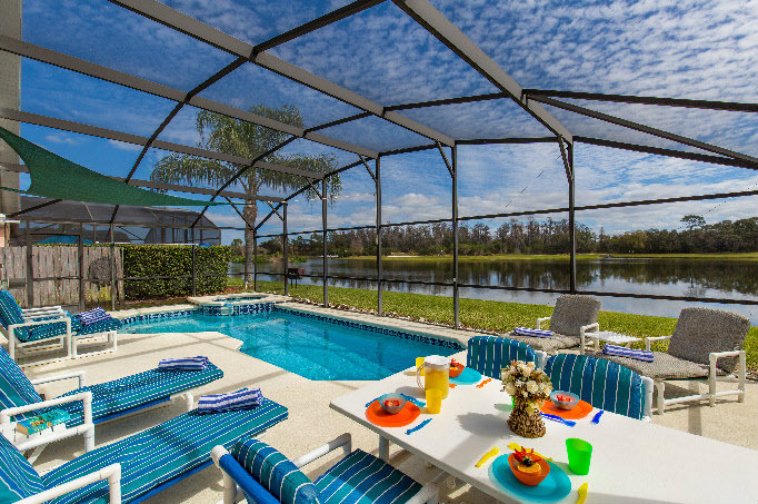 Casa en Kissimmee para  10 •   con piscina privada 